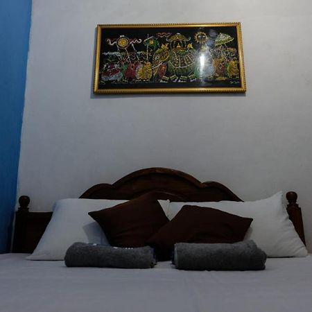 Nisansala Homestay Kandy Deiyannewela Exterior foto