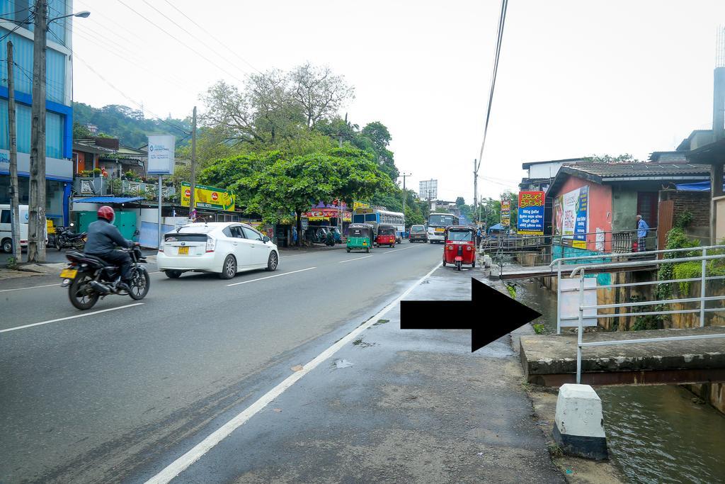 Nisansala Homestay Kandy Deiyannewela Exterior foto